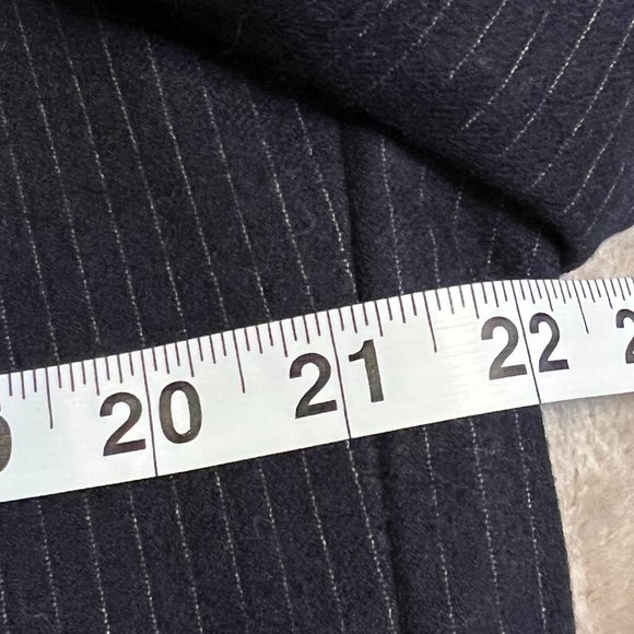 Blazer Men's 100% Wool Navy Striped 2Button Jacket Made in Romania Size 42R - Picture 7 of 9